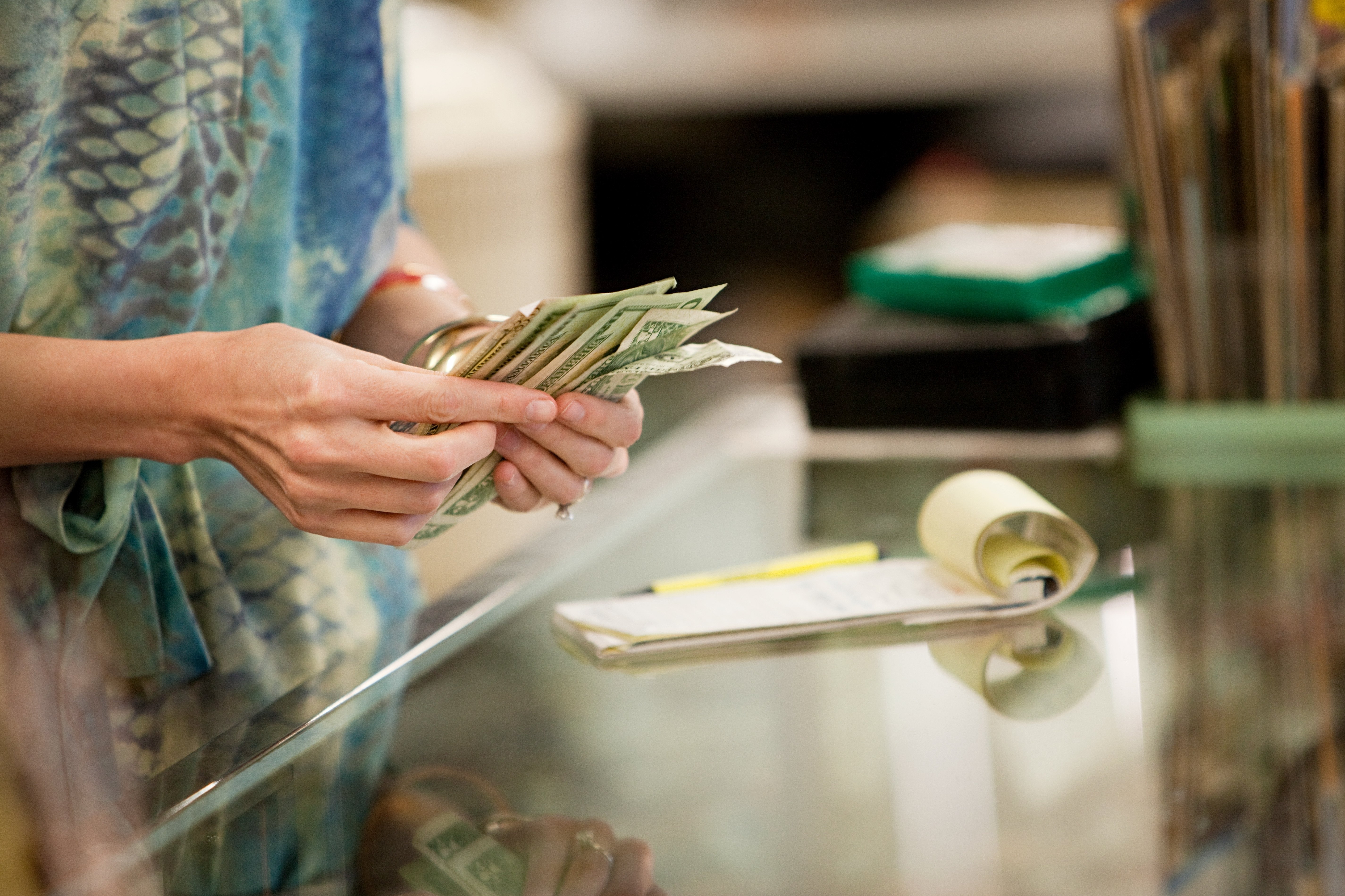 How Cash Sorting Simplifies Cash Reconciliation